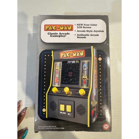 Pac-Man Arcade Classics Metallic Collector's Edition - Picture 7 of 8